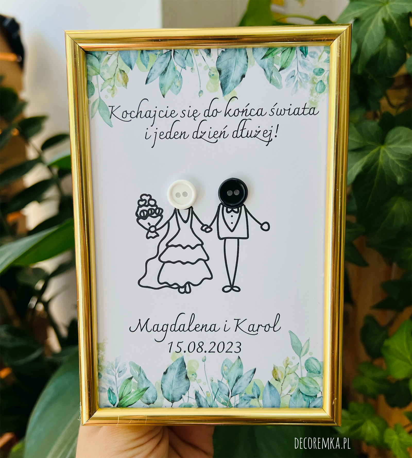 ramka z parą młodą i guzikami 4